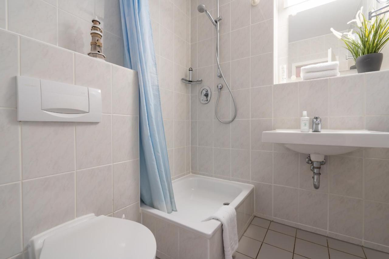 Feriendorf Rugana - Klassik 1-Raum Appartement Mit Terrasse B24 Dranske Extérieur photo